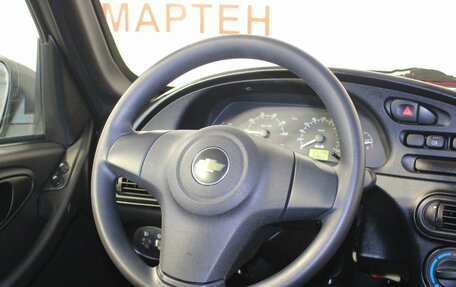 Chevrolet Niva I рестайлинг, 2017 год, 768 000 рублей, 16 фотография