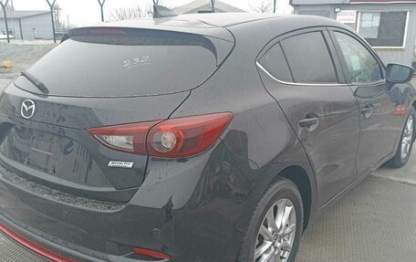Mazda Axela, 2017 год, 1 750 000 рублей, 2 фотография