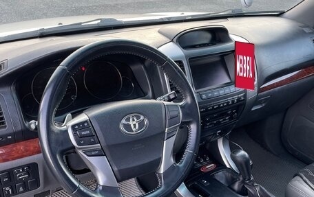 Toyota Land Cruiser Prado 120 рестайлинг, 2003 год, 2 250 000 рублей, 13 фотография