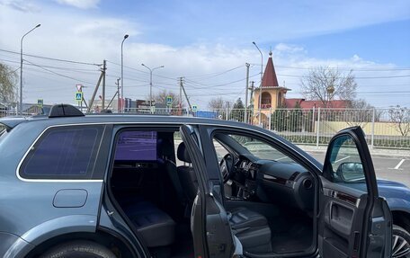 Volkswagen Touareg III, 2005 год, 1 100 000 рублей, 8 фотография