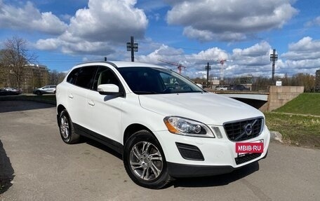 Volvo XC60 II, 2013 год, 1 720 000 рублей, 2 фотография