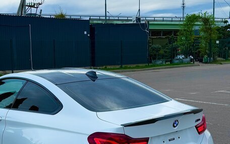 BMW M4, 2019 год, 5 900 000 рублей, 8 фотография