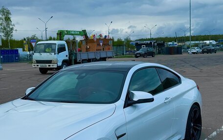 BMW M4, 2019 год, 5 900 000 рублей, 13 фотография