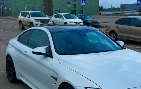 BMW M4, 2019 год, 5 900 000 рублей, 12 фотография