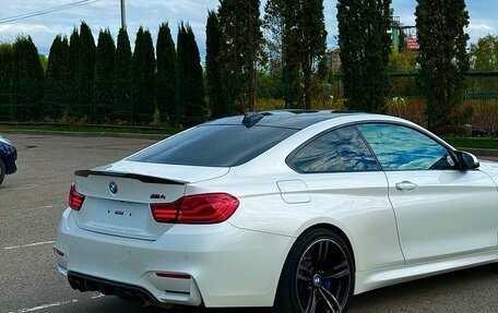 BMW M4, 2019 год, 5 900 000 рублей, 6 фотография