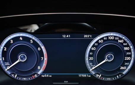 Volkswagen Tiguan II, 2017 год, 2 350 000 рублей, 12 фотография