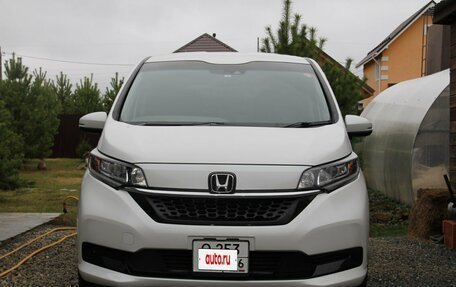 Honda Freed II, 2021 год, 1 930 000 рублей, 7 фотография