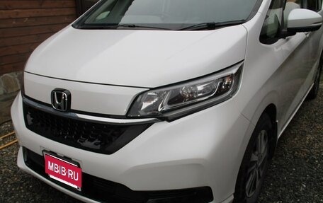 Honda Freed II, 2021 год, 1 930 000 рублей, 3 фотография