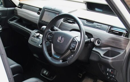 Honda Freed II, 2021 год, 1 930 000 рублей, 16 фотография