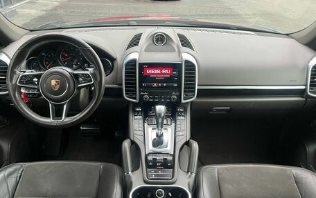 Porsche Cayenne III, 2016 год, 4 700 000 рублей, 25 фотография