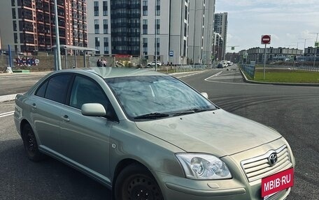 Toyota Avensis III рестайлинг, 2005 год, 870 000 рублей, 3 фотография