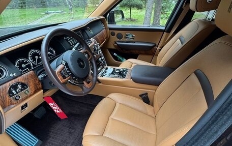 Rolls-Royce Cullinan, 2019 год, 37 990 000 рублей, 9 фотография