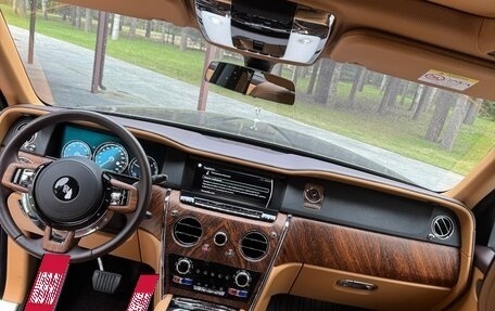 Rolls-Royce Cullinan, 2019 год, 37 990 000 рублей, 12 фотография