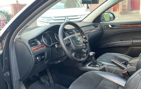 Skoda Superb III рестайлинг, 2010 год, 1 079 000 рублей, 12 фотография
