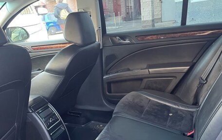 Skoda Superb III рестайлинг, 2010 год, 1 079 000 рублей, 13 фотография