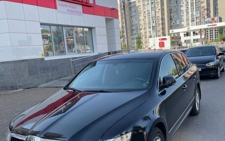 Skoda Superb III рестайлинг, 2010 год, 1 079 000 рублей, 10 фотография
