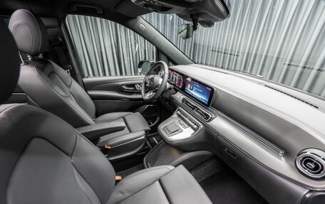 Mercedes-Benz V-Класс, 2025 год, 18 960 000 рублей, 13 фотография