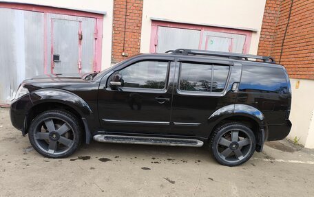 Nissan Pathfinder, 2012 год, 2 300 000 рублей, 5 фотография