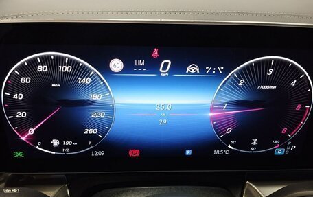 Mercedes-Benz V-Класс, 2025 год, 14 990 000 рублей, 15 фотография