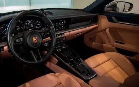 Porsche 911, 2022 год, 13 638 059 рублей, 6 фотография