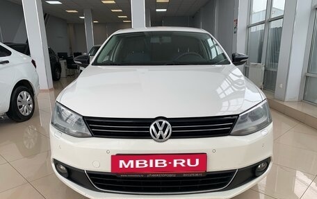 Volkswagen Jetta VI, 2013 год, 919 000 рублей, 5 фотография