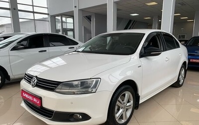 Volkswagen Jetta VI, 2013 год, 919 000 рублей, 1 фотография