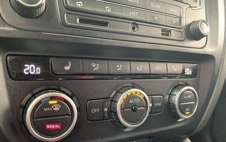 Volkswagen Jetta VI, 2013 год, 919 000 рублей, 23 фотография