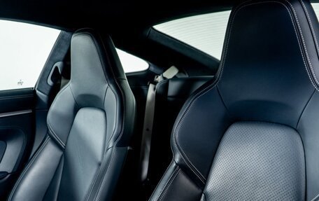 Porsche 911, 2022 год, 28 515 940 рублей, 16 фотография