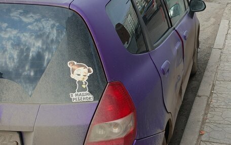 Honda Fit III, 2003 год, 380 000 рублей, 2 фотография