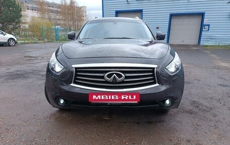 Infiniti FX II, 2011 год, 1 850 000 рублей, 2 фотография