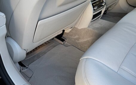 BMW 7 серия, 2016 год, 3 900 000 рублей, 29 фотография