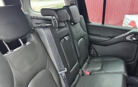 Nissan Pathfinder, 2005 год, 1 155 555 рублей, 15 фотография