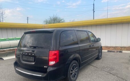 Dodge Caravan V, 2015 год, 1 270 000 рублей, 6 фотография