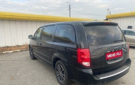 Dodge Caravan V, 2015 год, 1 270 000 рублей, 4 фотография