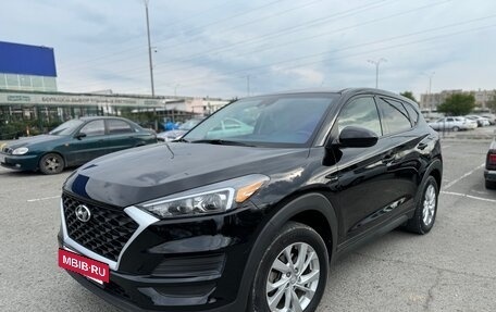Hyundai Tucson III, 2019 год, 2 399 000 рублей, 2 фотография