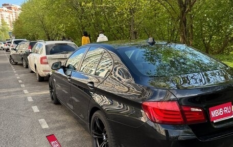 BMW 5 серия, 2011 год, 1 900 000 рублей, 3 фотография