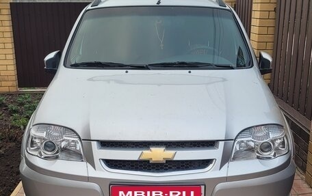 Chevrolet Niva I рестайлинг, 2012 год, 699 999 рублей, 1 фотография