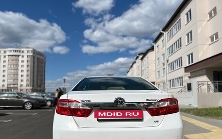 Toyota Camry, 2013 год, 1 800 000 рублей, 3 фотография