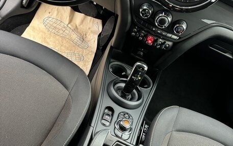 MINI Countryman II (F60), 2019 год, 2 000 000 рублей, 7 фотография
