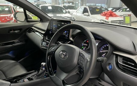 Toyota C-HR I рестайлинг, 2020 год, 2 497 000 рублей, 15 фотография