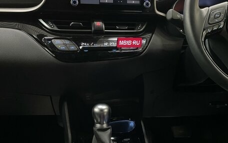 Toyota C-HR I рестайлинг, 2020 год, 2 497 000 рублей, 36 фотография