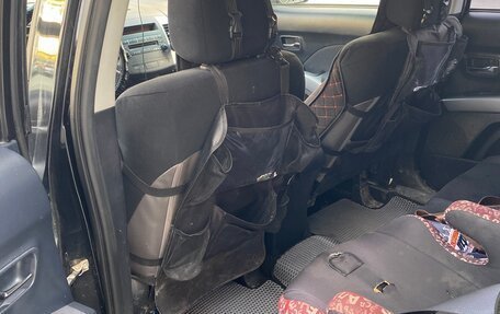 Mitsubishi Outlander III рестайлинг 3, 2008 год, 1 000 000 рублей, 10 фотография