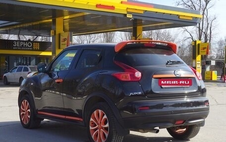 Nissan Juke II, 2014 год, 1 380 000 рублей, 2 фотография