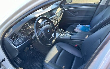 BMW 5 серия, 2012 год, 2 050 000 рублей, 7 фотография