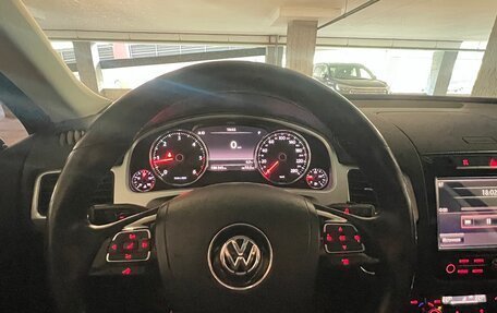 Volkswagen Touareg III, 2013 год, 2 240 000 рублей, 8 фотография