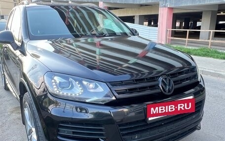 Volkswagen Touareg III, 2013 год, 2 240 000 рублей, 3 фотография
