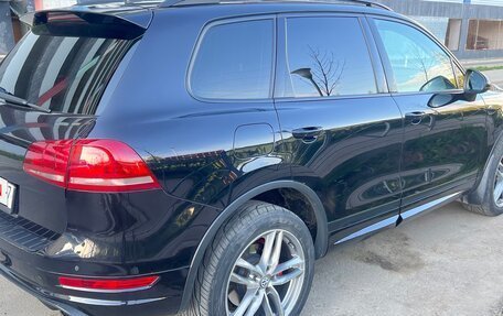Volkswagen Touareg III, 2013 год, 2 240 000 рублей, 18 фотография