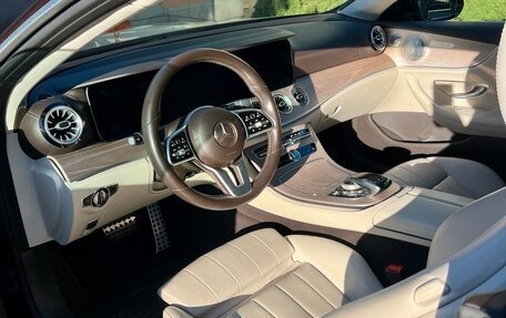 Mercedes-Benz E-Класс, 2018 год, 3 950 000 рублей, 3 фотография