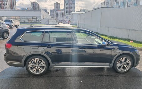 Volkswagen Passat B8 рестайлинг, 2019 год, 3 900 000 рублей, 6 фотография