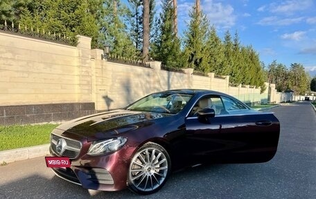 Mercedes-Benz E-Класс, 2018 год, 3 950 000 рублей, 10 фотография
